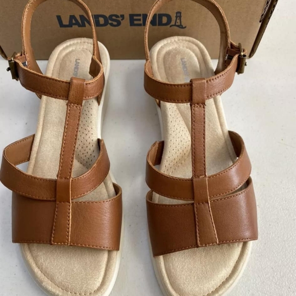 New Lands End Women's 7.5M Lightweight Comfort Sandals Shoes Brown Cognac - Picture 4 of 10